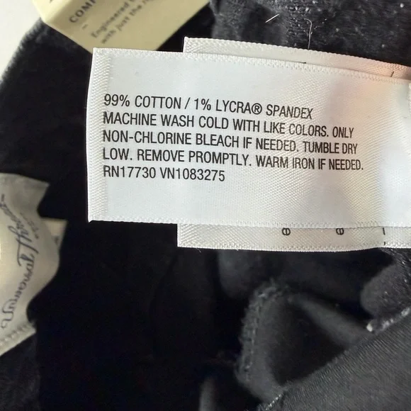 Women's High-Rise 90's Straight Jeans  - Universal Thread™ Black Wash 00 - Picture 9 of 10